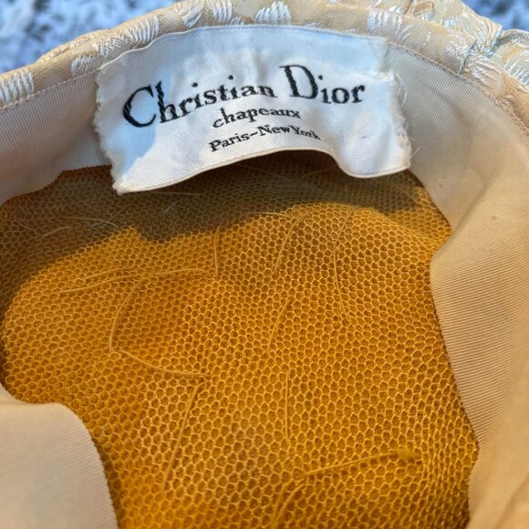 Vintage Christian Dior Chapeaux Pill Box Hat 1960's Beaded with Label - Picture 5 of 7